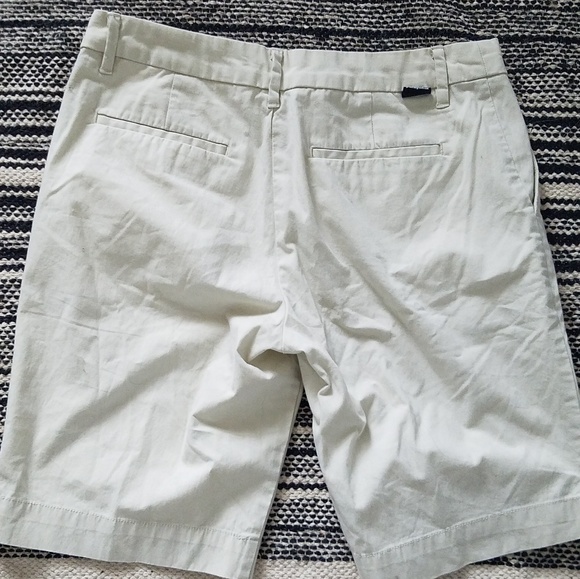 Shorts - Picture 2 of 3